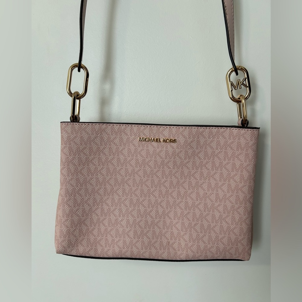 Pink Michael Kors Shoulder Bag